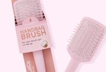 handbag hairbrush