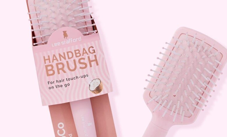 handbag hairbrush