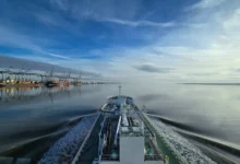 high tide at tilbury