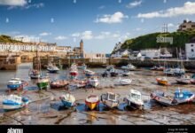 porthleven tides