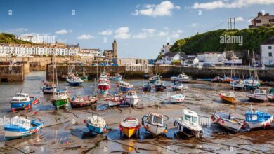 porthleven tides
