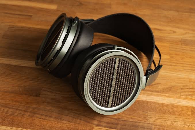 Aune AR7000