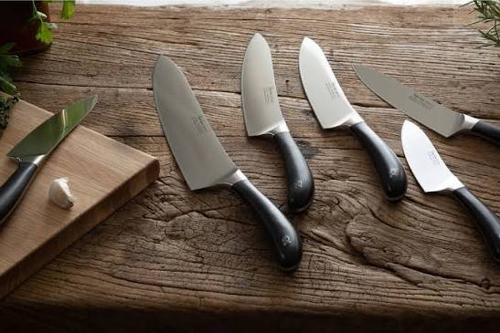 Robert Welch Knives Review