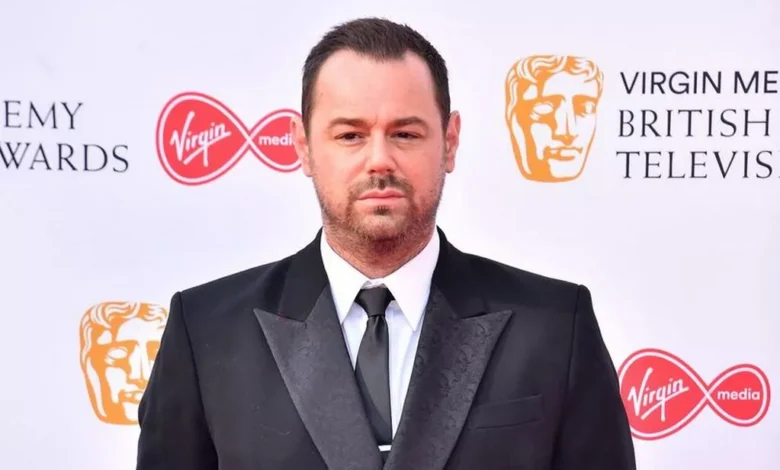 how much does an eastenders actor earn