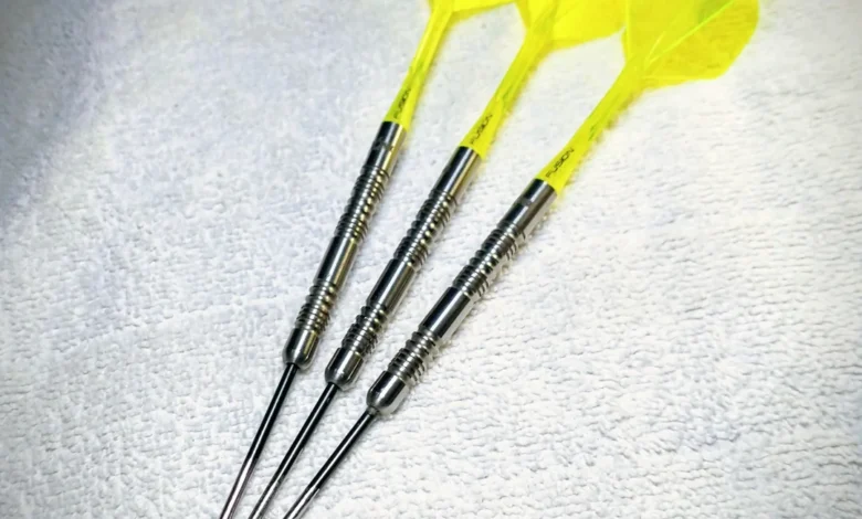 darts with long points