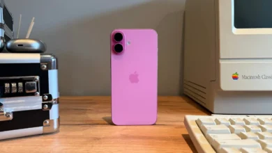 iPhone 16 Pink