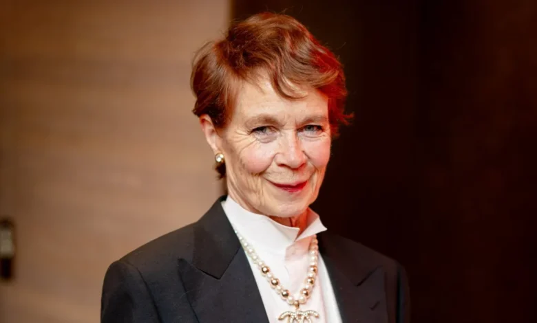 Celia Imrie
